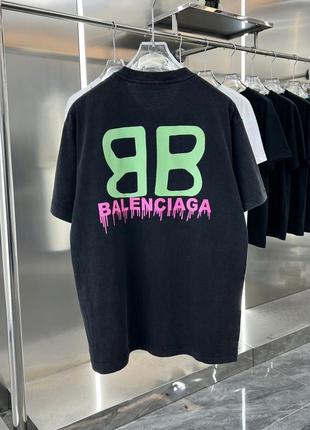 Футболка в стиле balenciaga