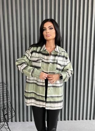 Теплая рубашка из шерсти