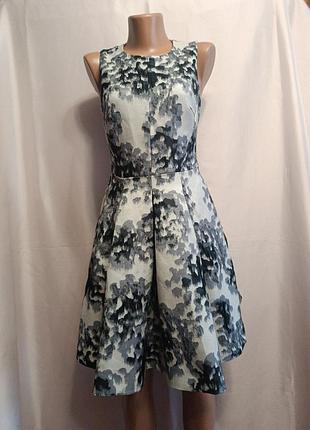 Платье элегантное