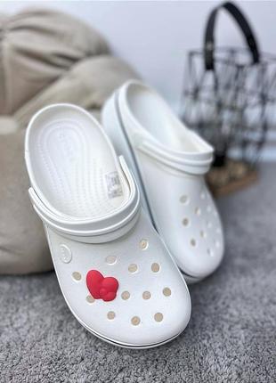 Женские кроксы сабо на платформе crocs crocband white белые лидер продаж