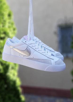 Женские кроссовки низкие nike blazer / найк блейзер мед / обувь демисезонная женская на весну, лето, осень белые