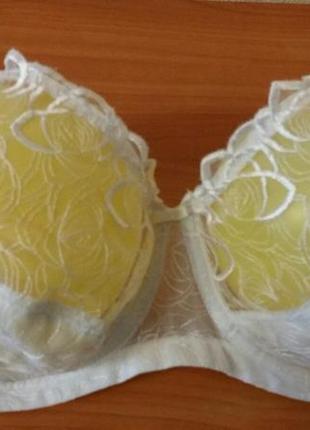 Бюстгальтер 95d