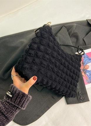 Сумка сумочка з ремінцем нова чорна стильна модна в руку на плече фактурна6 фото