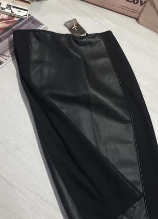 Юбка с трикотажными вставками и кожзам/черная кожаная юбка с вставками трикотажа1 фото