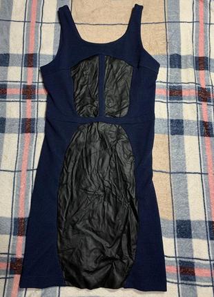 Стильное женское платье