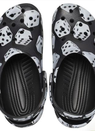 Crocs classic dice clog7 фото