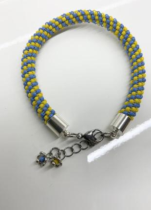 Браслет- жгутик