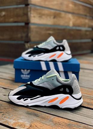 Кроссовки adidas yeezy boost 700