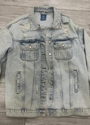 Джинсова куртка sinsay