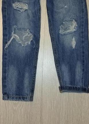 Рваные джинсы мом от next на 4-5 лет6 фото