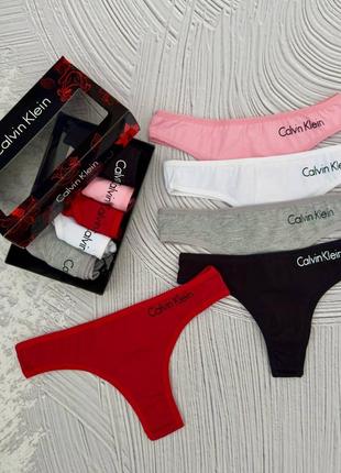 Женские стринги calvin klein в подарочной упаковке трусики