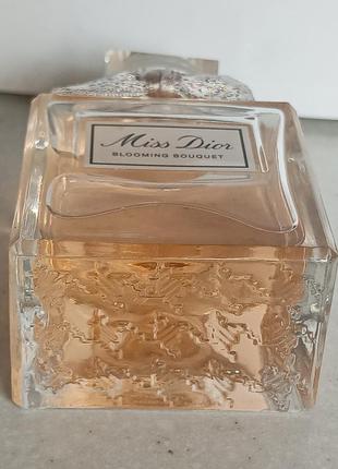 Christian dior blooming bouquet edt 1 ml оригінал.7 фото