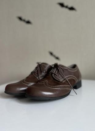 Класичні шкіряні черевики hotter ортопедичні вінтаж стиль ретро замша шкіра коричневі5 фото