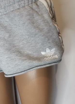 Шорты adidas, размер l2 фото