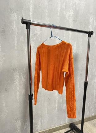 Світер вкорочений