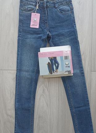 Джинси, джинсові штани для дівчинки