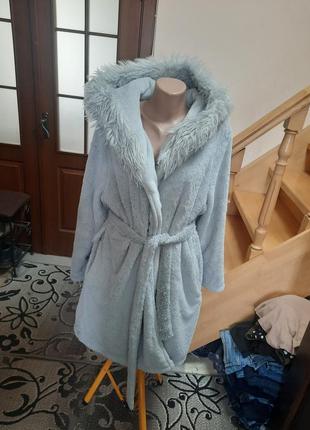 Халат с капишоном теплый