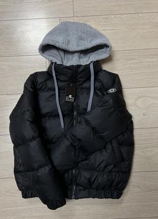 Весняна куртка