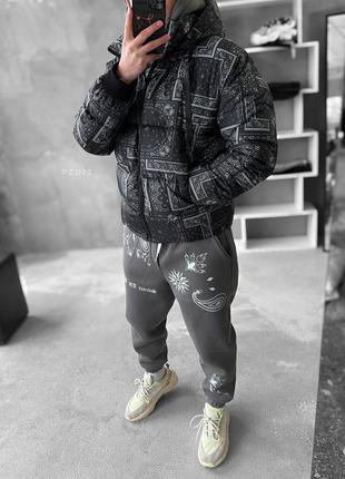 Куртка пуховик з принтами