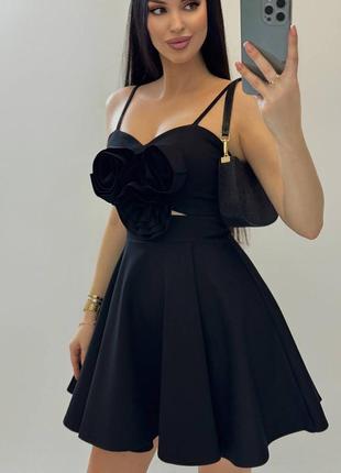 Романтичное черное платье мини на бретелях с розами xs s m l ⚜️ премиальное вечернее мини платье с цветами 42 44 46 48 50 524 фото