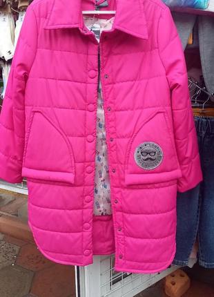 Распродажа. весеннее пальто в трендовой модели рубашка.