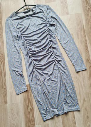 Жіноча міді сукня по фігурі vero moda блакитна сукня зі зборками на талії2 фото