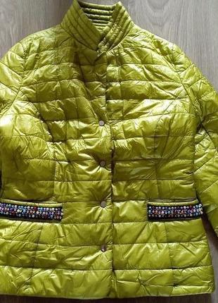 Новая женская межсезонная куртка (размер 48)7 фото