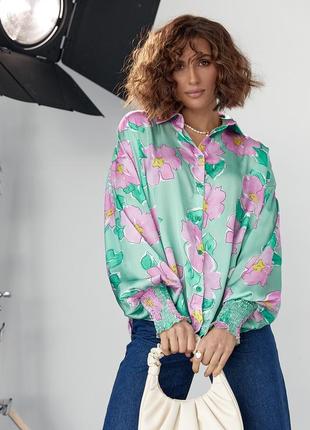 Шовкова блуза на ґудзиках із візерунком у квіти — салатовий колір, s (є розміри)6 фото