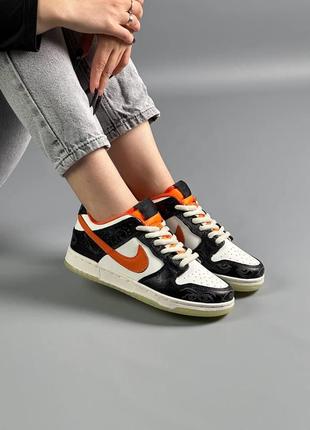 Женские кожаные кроссовки nike sb dunk low белый halloween повседневные кроссовки найк10 фото