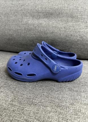 Crocs шльопанці