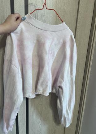 Короткий свитшот