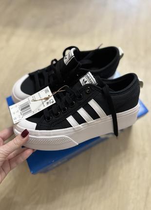 Продам кросівки adidas оригінал nizza5 фото