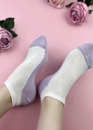 Шкарпетки з кольоровою стопою