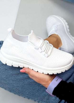 Легкі текстильні дихаючі білі літні кросівки 20764