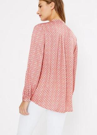 Сатиновая блузка свободного кроя marks &amp; spencer, блуза в розовый принт, р. 164 фото