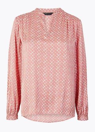 Сатинова блискуча блузка вільного крою marks&spencer, блуза в рожевий принт, р. 162 фото