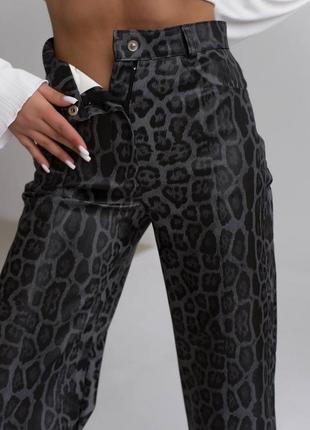 Леопардовые штаны, брюки10 фото