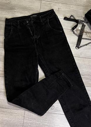 Mom джинси it’s basic