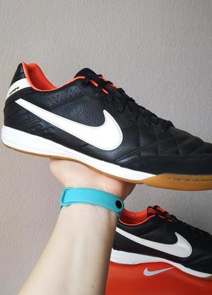 Футзалки 42-43
nike tiempo mystic, бутси копочки7 фото