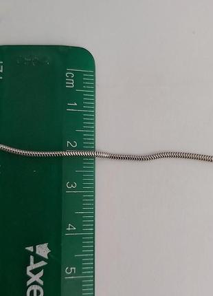 Серебряная цепочка змейка на шею жгутик 45 см , вес 3,79гр цепочка снейк родированая5 фото