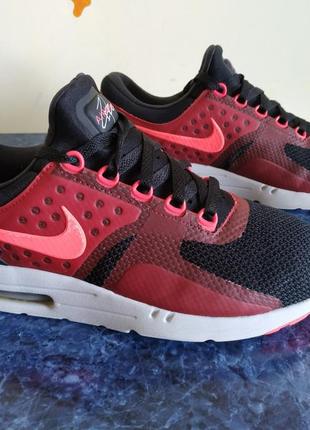 Air max zero 44 deals
