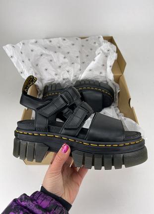 Босоніжки dr. martens ricki platform 3-strap nappa lux 27405001 black, оригінальні босоніжки др мартінс шкіра чорні жіночі