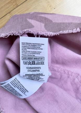 Джинсовая,розовая камуфляжная мини-юбка3 фото