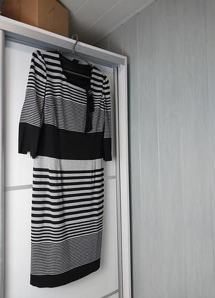 Платье трикотажное