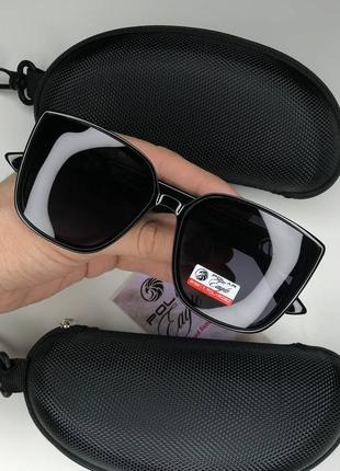 Женские солнцезащитные очки polar eagle polarized pe 05649 черные, хамелион