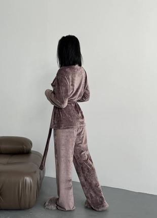 Велюровая пижама халат с поясом укороченный брюки свободный комплект синяя бежевая черная плюшевая для сна для дома8 фото