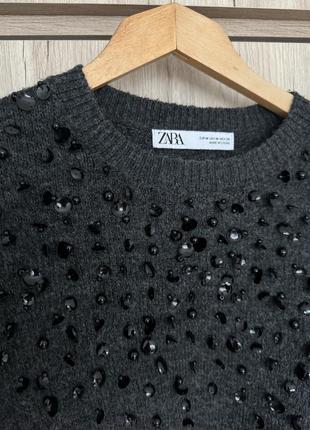 Серый свитер с пайетками zara3 фото