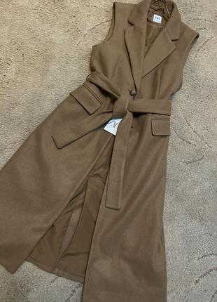 Безрукавка люкс бренд