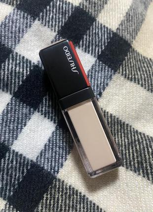 Рідкий консилер 102 fair shiseido коректор synchro skin self-refreshing concealer