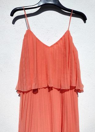 Яркое оранжевое летнее плиссированное платье nly trend англия3 фото
